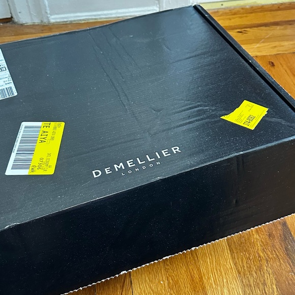 AUTHENTIC full size DeMellier Black Leather Top-Handle Tote with Gold Accents - Picture 9 of 16